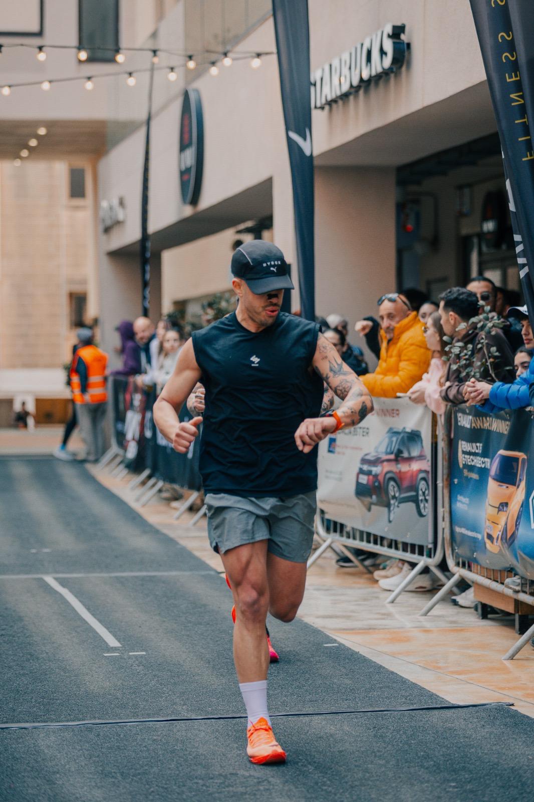Hybrid Running Programs